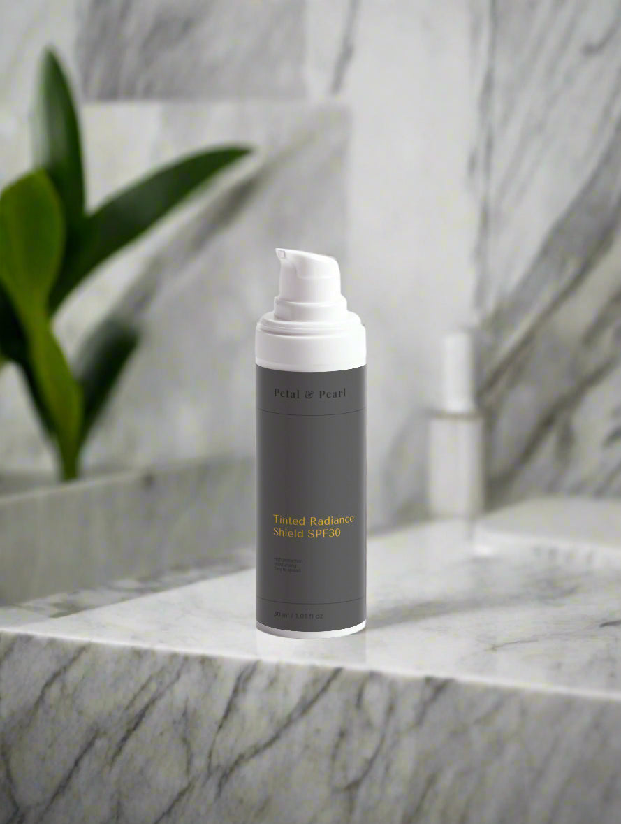 Tinted Radiance Shield SPF30